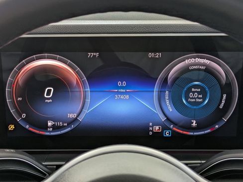 Used 2022 Mercedes-Benz GLE 350 4MATIC w/ Premium Package image 12