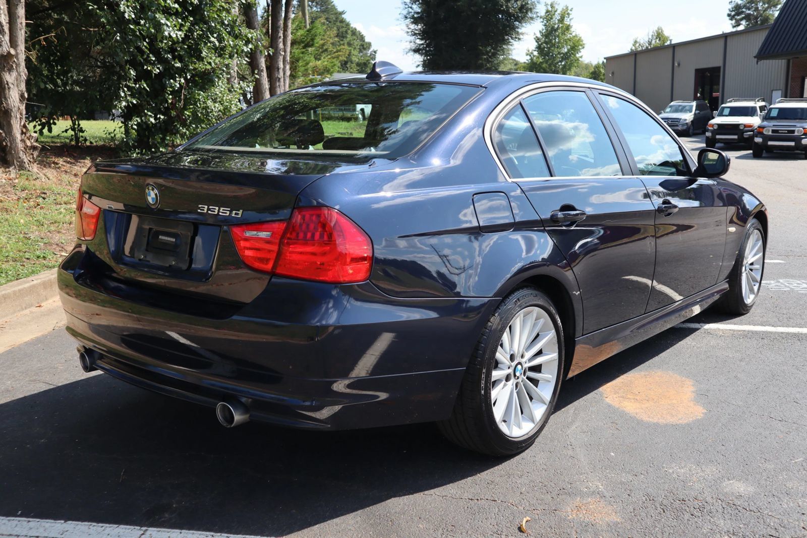 Used 2010 BMW 335d Sedan RWD image 6