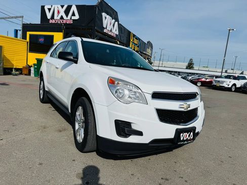 Used 2014 Chevrolet Equinox LS FWD image 3
