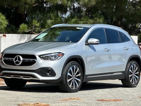 Certified 2023 Mercedes-Benz GLA 250 4MATIC image 9