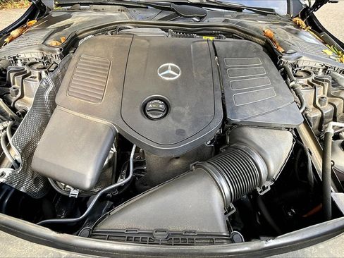 Certified 2023 Mercedes-Benz C 300 4MATIC Sedan image 9