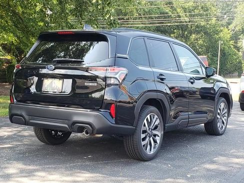 New 2026 Subaru Forester Touring AWD/4WD image 3