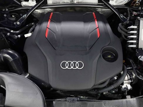 Used 2023 Audi SQ5 Premium Plus w/ Premium Plus Package image 40