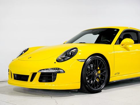 Used 2015 Porsche 911 Carrera GTS RWD image 31