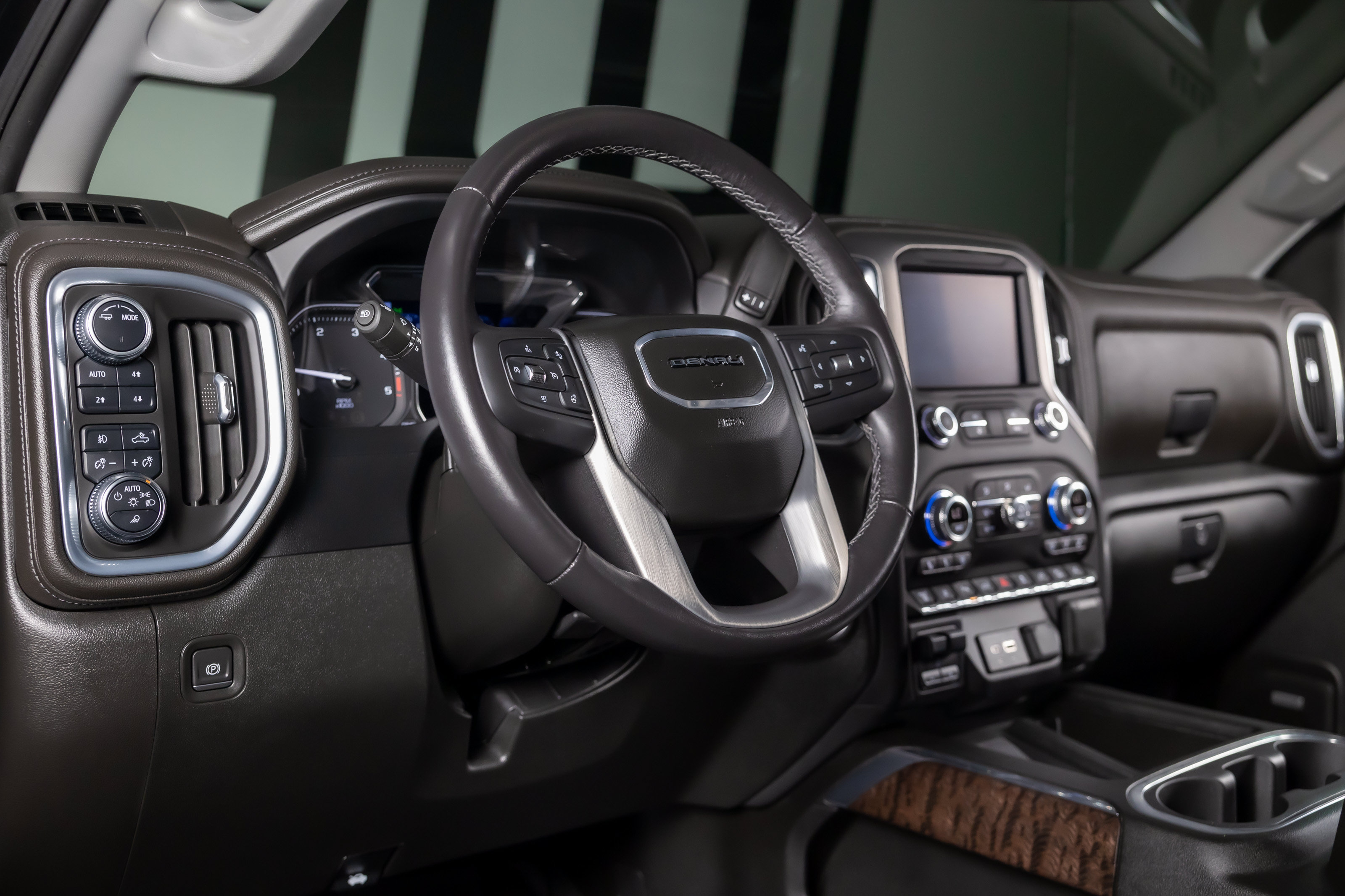 Used 2022 GMC Sierra 2500 Denali AWD/4WD image 36