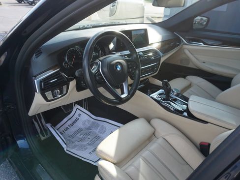 Used 2017 BMW 530i xDrive AWD/4WD image 15