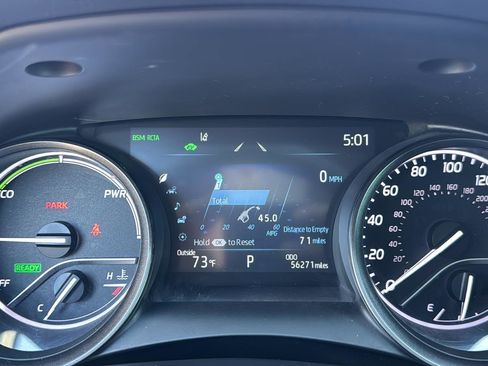 Used 2021 Toyota Camry XSE image 13