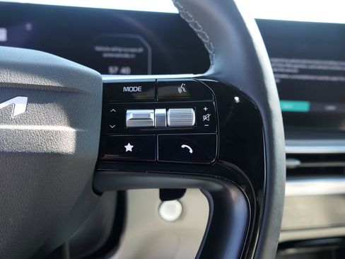 Used 2026 Kia Sorento SX Prestige image 16