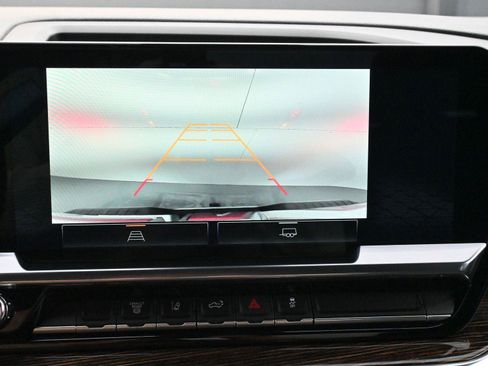 Used 2024 GMC Sierra 2500 SLE w/ SLE Convenience Package image 22