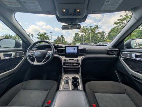 Certified 2023 Ford Explorer XLT AWD/4WD image 19