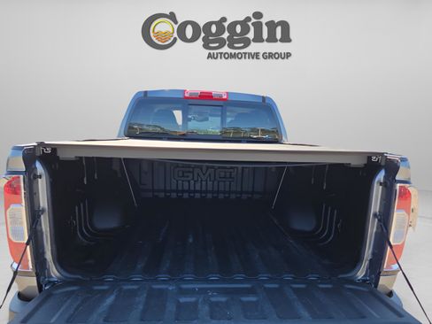 Used 2022 GMC Canyon AT4 AWD/4WD image 13