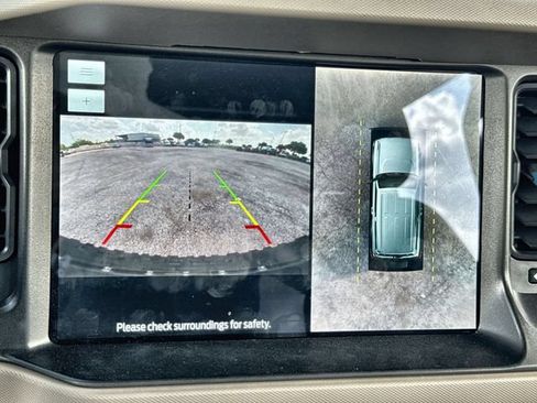 Used 2023 Ford Bronco Wildtrak AWD/4WD image 17