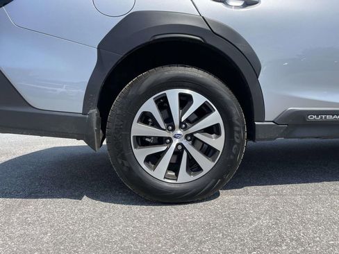 Certified 2025 Subaru Outback Premium w/ Popular Package #1A AWD/4WD image 27