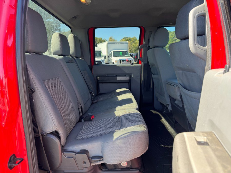Used 2016 Ford F250 XLT w/ Camper Package AWD/4WD image 17