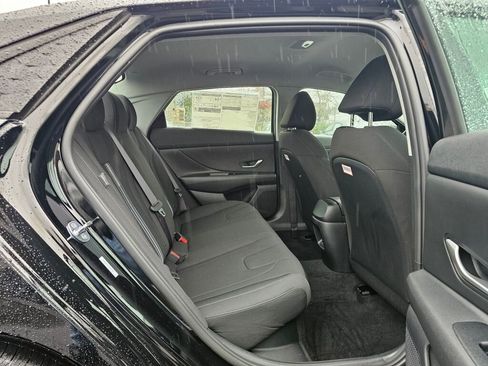 New 2026 Hyundai Elantra Blue image 12