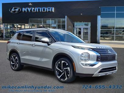 Used 2023 Mitsubishi Outlander SE