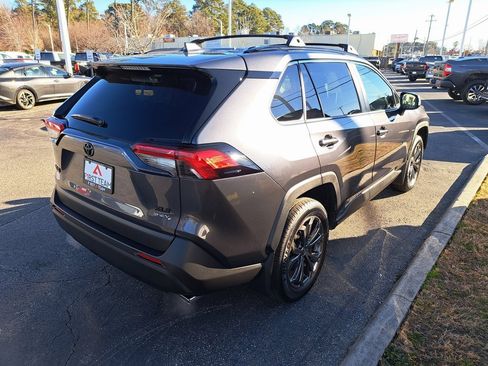 Certified 2025 Toyota RAV4 XLE Premium image 7