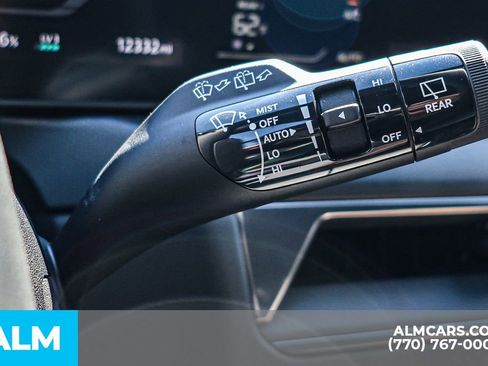 Used 2024 Kia EV9 GT-Line image 40