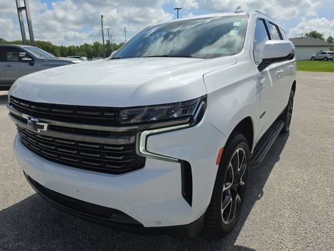 Used 2021 Chevrolet Tahoe RST w/ Luxury Package AWD/4WD image 5