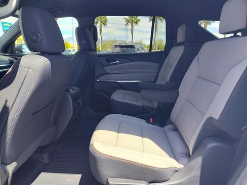 New 2026 Chevrolet Traverse LT FWD image 6