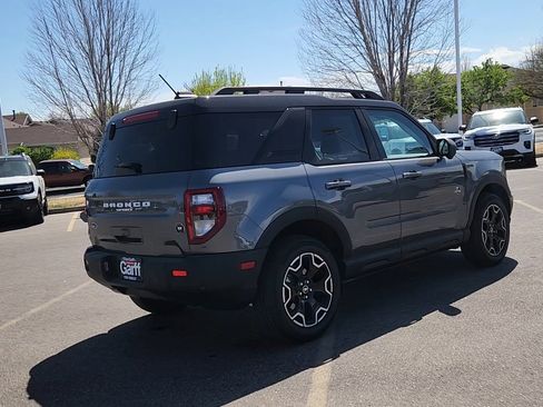 Certified 2025 Ford Bronco Sport Outer Banks w/ Outer Banks Tech Package+ AWD/4WD image 14