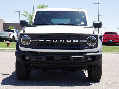 New 2026 Ford Bronco Big Bend w/ Black Diamond Package AWD/4WD image 8