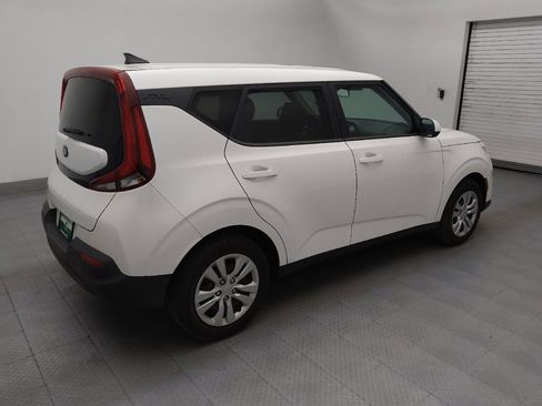 Used 2021 Kia Soul LX image 10