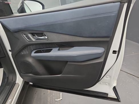 Used 2023 Nissan Ariya image 53