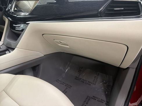Certified 2024 Cadillac XT6 Premium Luxury image 26