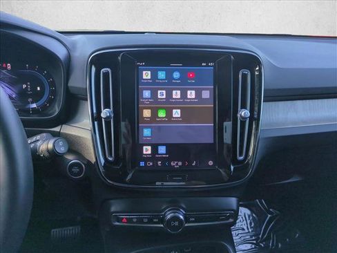 Used 2023 Volvo XC40 B5 Plus w/ Driver Assist Package image 15