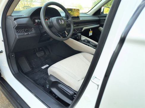 New 2025 Honda Accord LX image 2