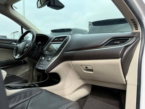 Used 2019 Lincoln MKC Reserve w/ MKC Climate Package AWD/4WD image 20