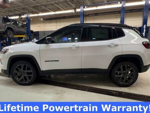 New 2026 Jeep Compass Limited image 5