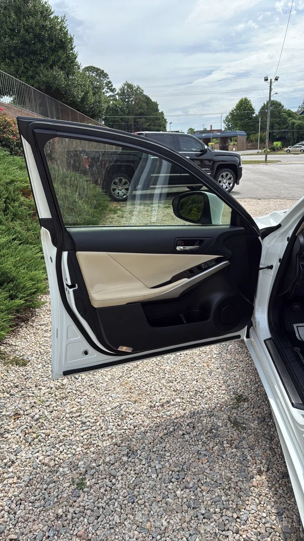 Used 2015 Lexus IS 250 AWD w/ Navigation System Package image 11