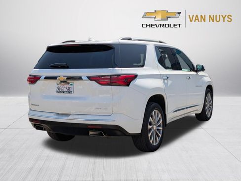New 2023 Chevrolet Traverse Premier FWD image 5