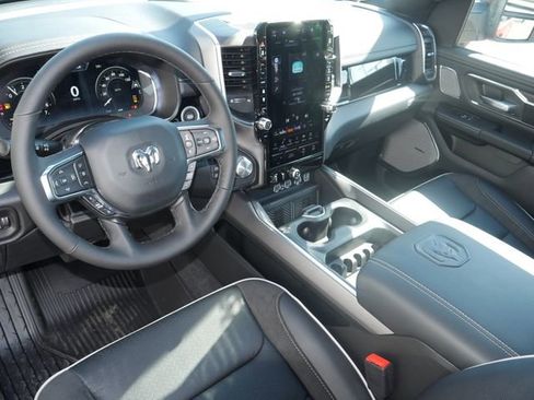 New 2026 RAM 1500 Laramie AWD/4WD image 16
