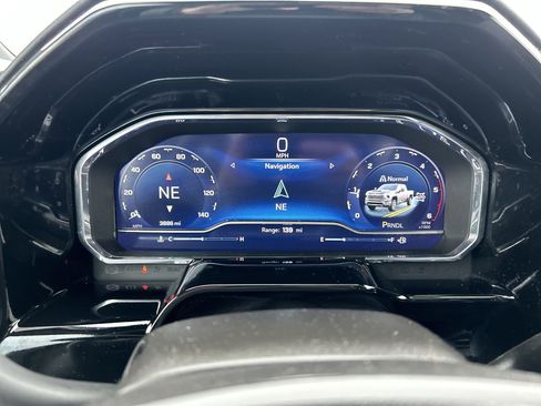 Used 2025 Chevrolet Silverado 3500 High Country w/ Technology Package image 27