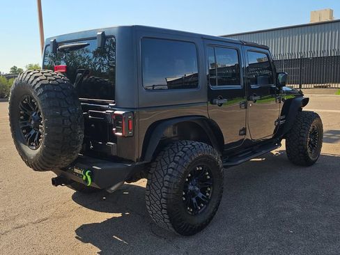 Used 2015 Jeep Wrangler Unlimited Sport w/ Power Convenience Group AWD/4WD image 11