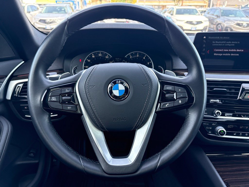 Used 2018 BMW 530i xDrive AWD/4WD image 18