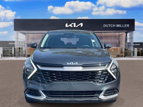 Certified 2023 Kia Sportage EX image 2