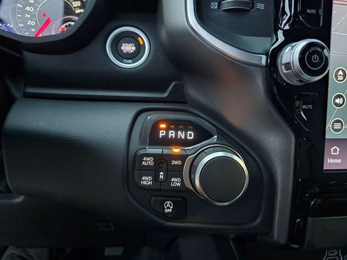 New 2026 RAM 1500 Big Horn AWD/4WD image 30
