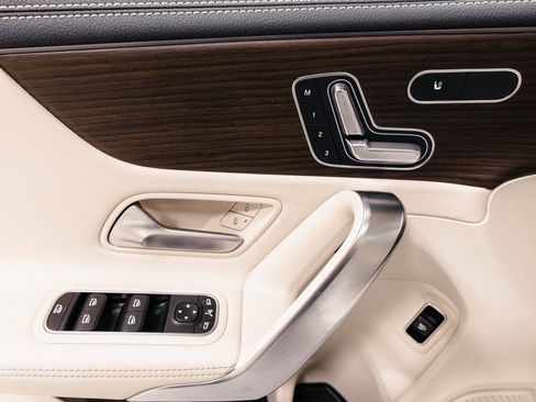 Certified 2026 Mercedes-Benz CLA 250 4MATIC image 6