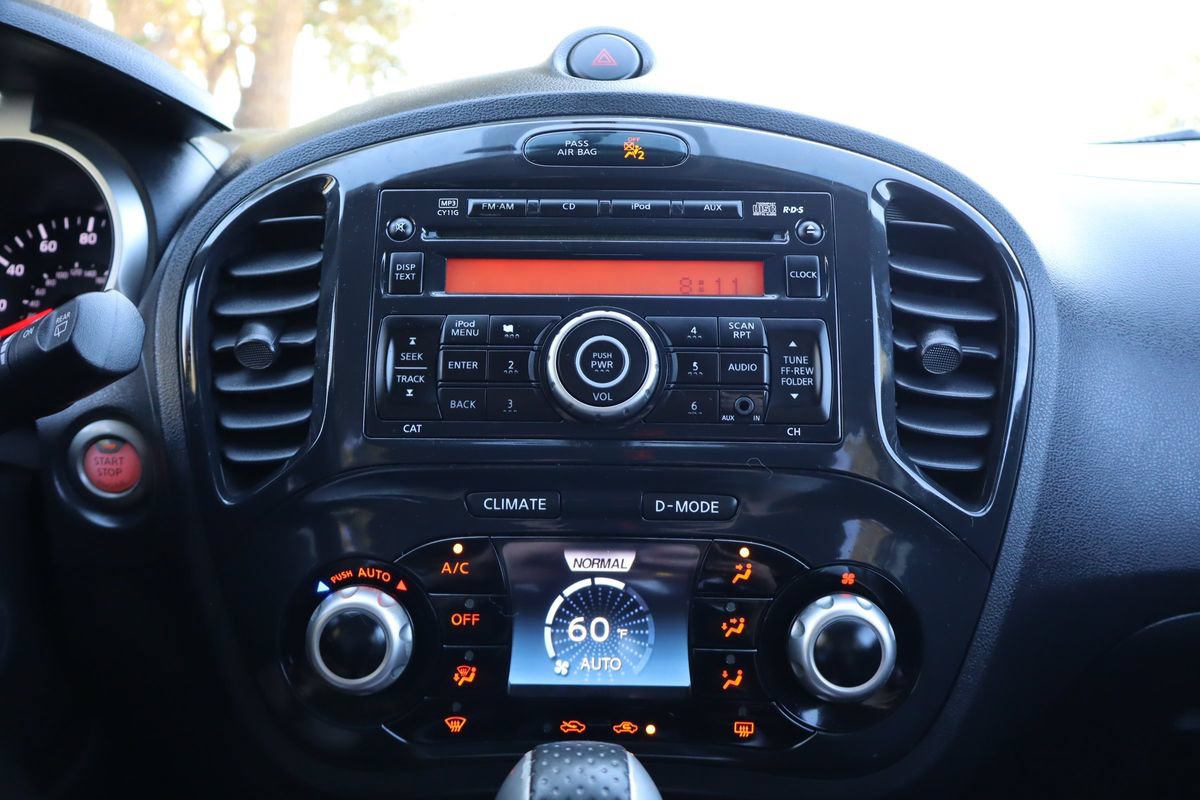 Used 2012 Nissan Juke SV AWD/4WD image 35