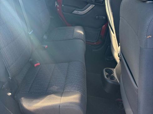 Used 2012 Jeep Wrangler Unlimited Sport image 22
