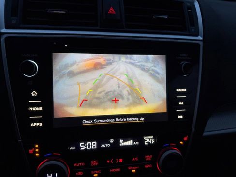 Used 2019 Subaru Outback 2.5i Premium image 19