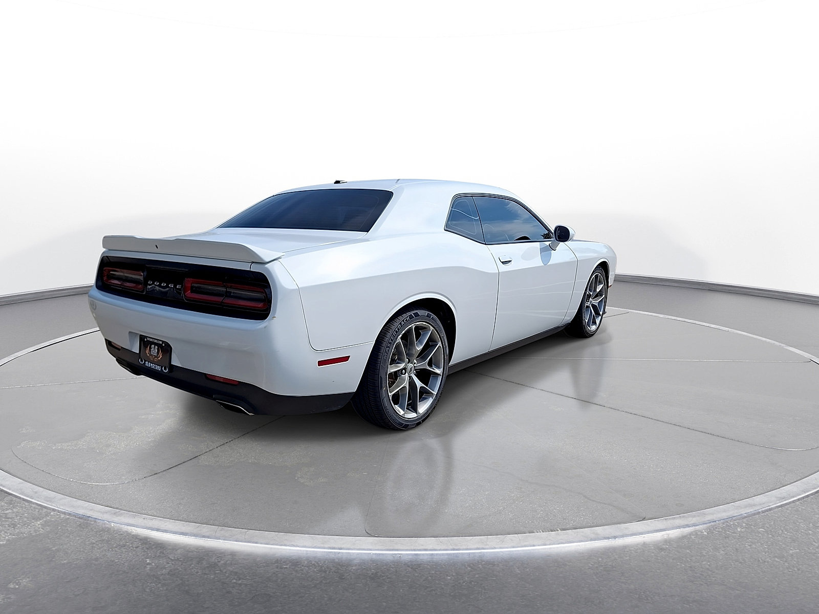 Used 2022 Dodge Challenger GT RWD image 7