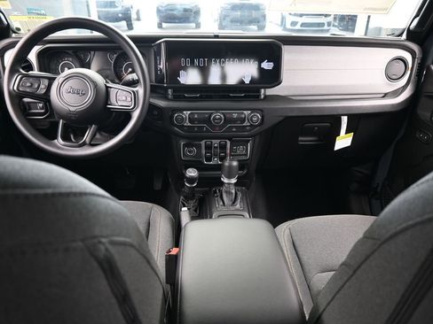 New 2026 Jeep Gladiator Sport image 31