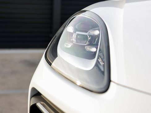 Certified 2023 Porsche Cayenne image 13