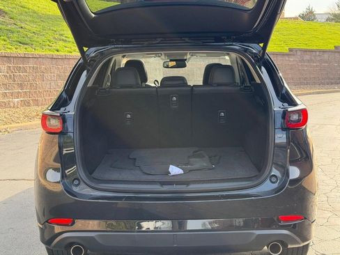 Used 2024 MAZDA CX-5 AWD 2.5 S w/ Preferred Package image 4