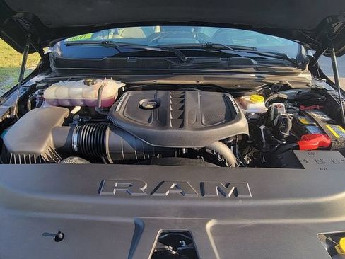 Used 2025 RAM 1500 Tungsten AWD/4WD image 8